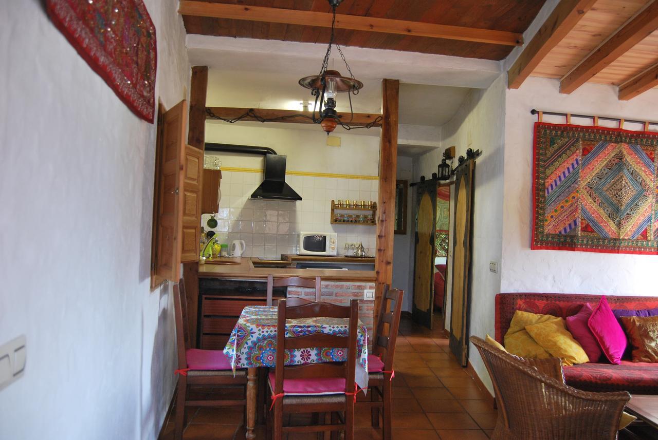 Casas Azahar-Alucema Guest House Zahara De La Sierra Exterior foto